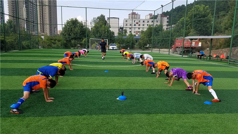 播州区515青少年足球训练营周末培训班火热招生