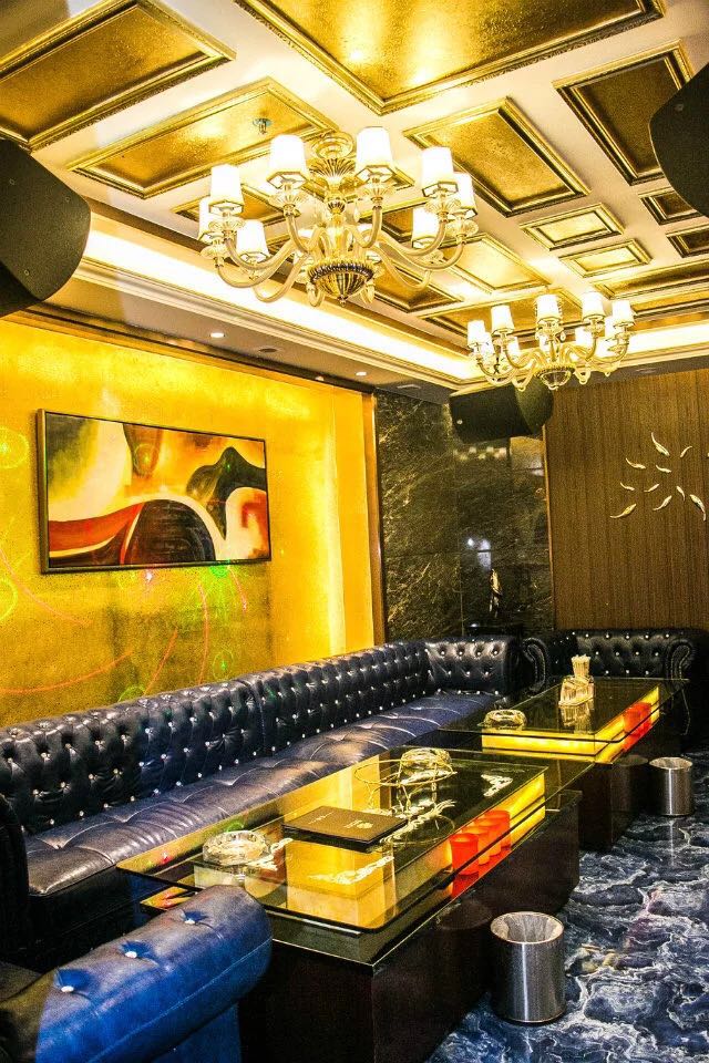 国庆龙腾夜总会特惠酬宾
