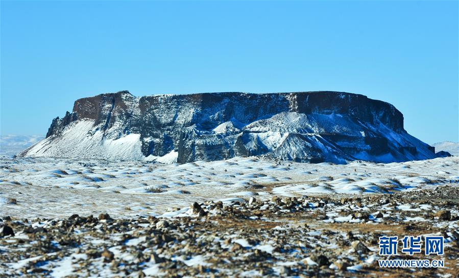 烏蘭哈達冰雪火山