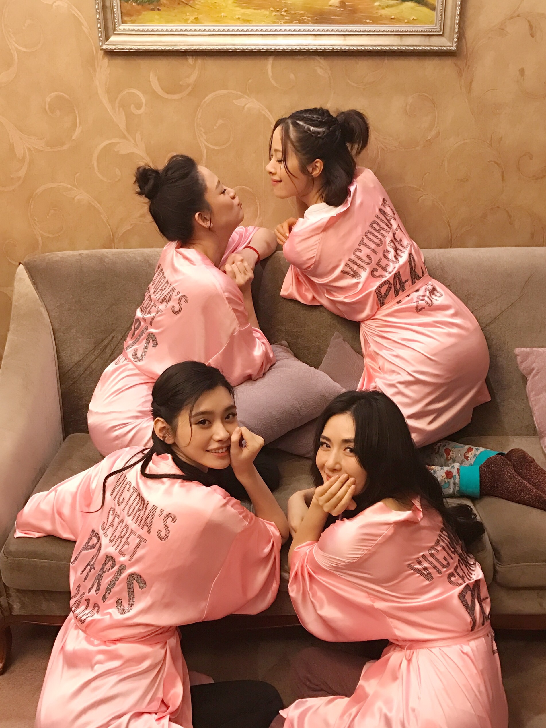 睡衣派对,嗨起来