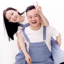 刘明威&保静娜结婚邀请函